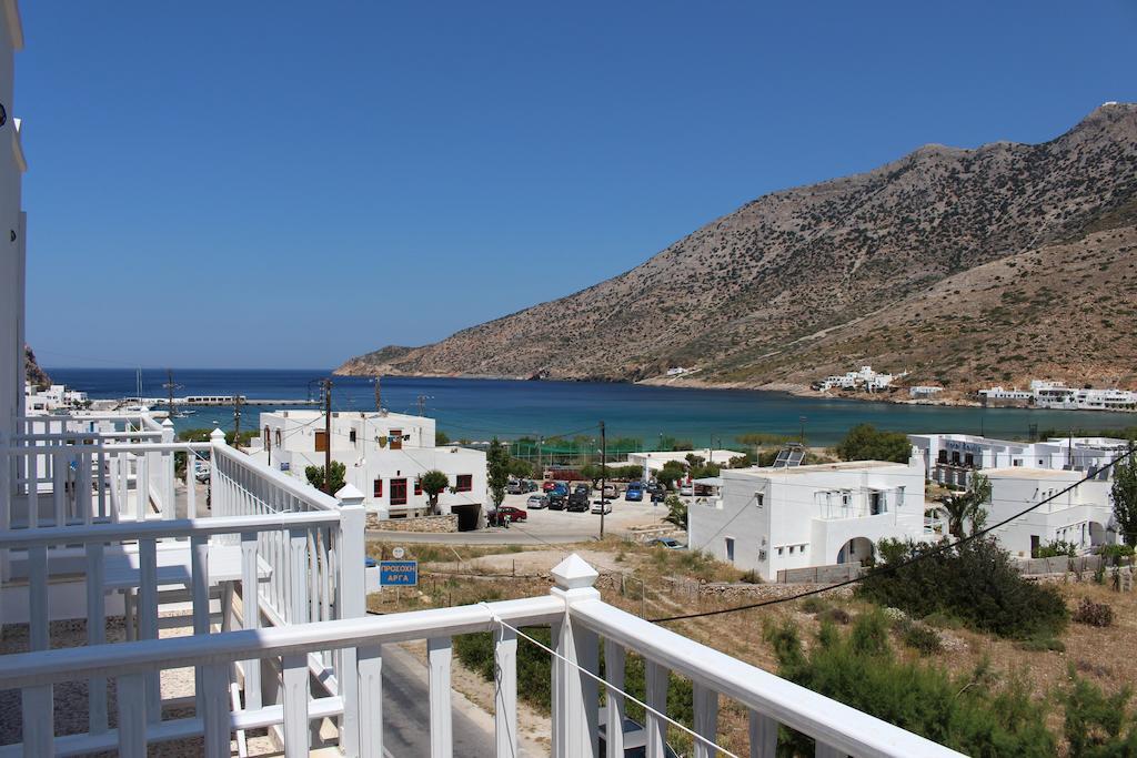 Hotel Kamari Kamares  الغرفة الصورة